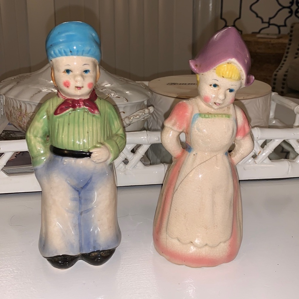 Dutch Boy and Girl Salt and Pepper Shakers